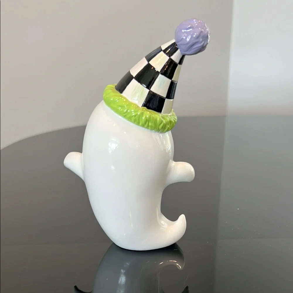 🎉Host Pick🎉MacKenzie-Child’s Trick or Treat Ghost Figurines, Set of 2